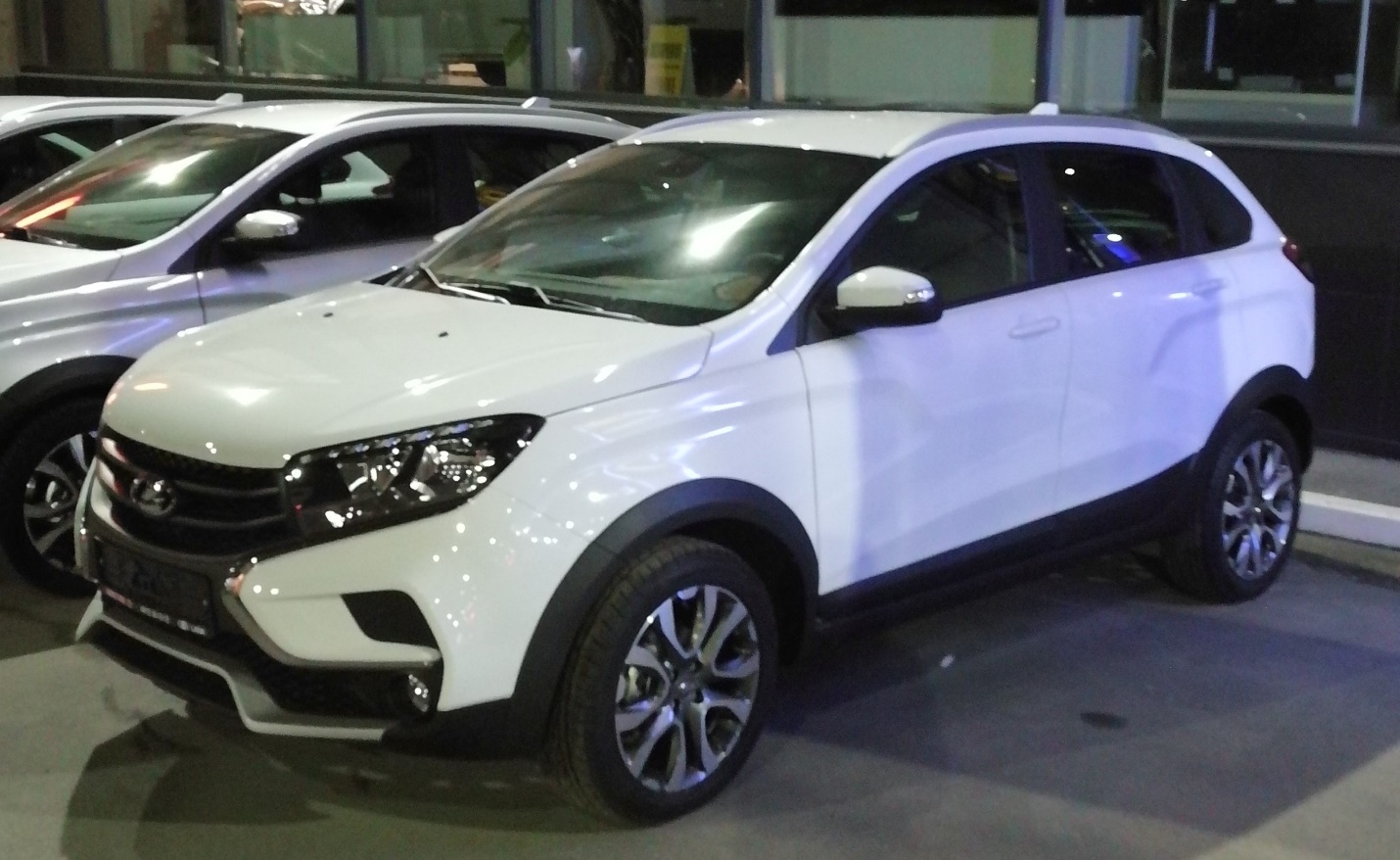 zametki-lada-iks-rej-kross-1