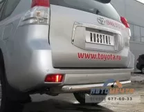 Защита заднего бампера на Toyota Land Cruiser дешево
